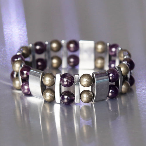 bracelet double en pierre naturelle d'améthyste et pyrite aux tons de violet et d'or réalisé sur mesure