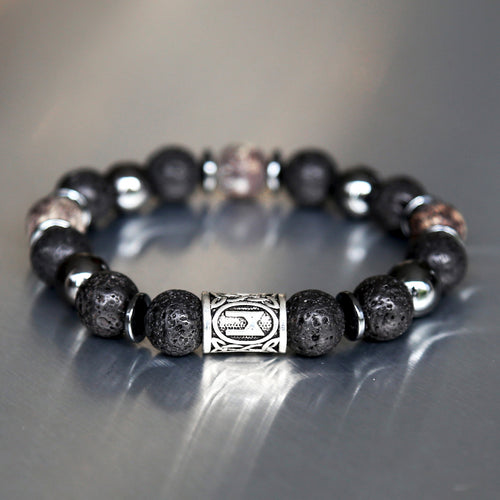 Bracelet homme sur mesure avec rune viking en pierres naturelles d'hématite et pierre de lave.