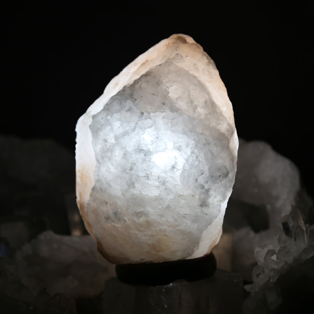 Lampe LED en Pierre de sel d'Himalaya - Brute 3 à 4 kg – MOKSHA - Holistic  Jewelry
